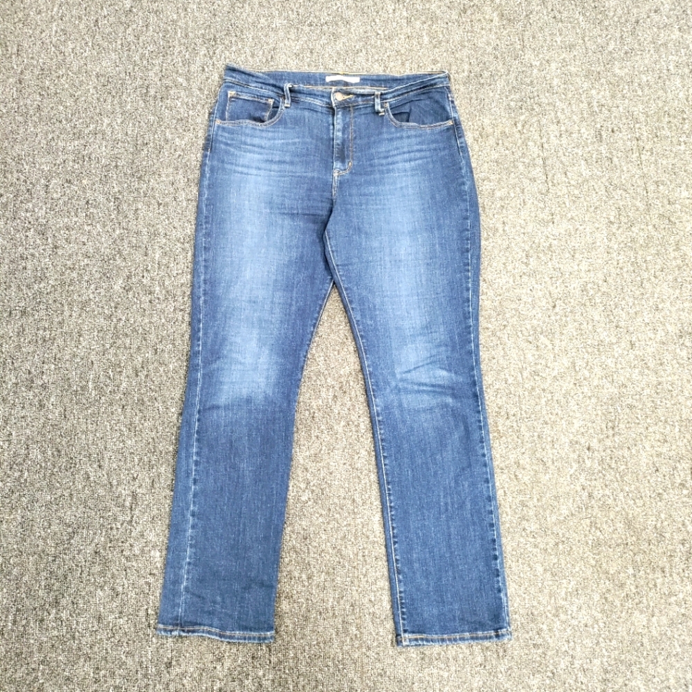 Levi Strauss 725 Hi-Rise Straight Leg Women's Jeans Plus Size 32/14